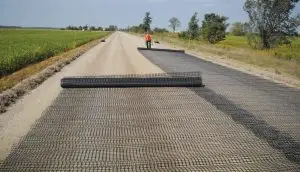 بسترسازی خاک با ژئوگرید